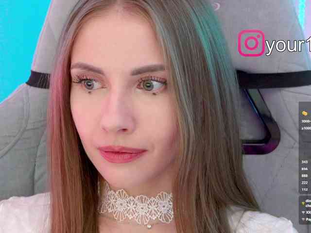 VikkiExtraCheese webcam