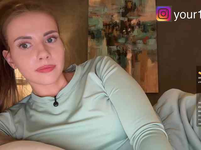 VikkiExtraCheese webcam