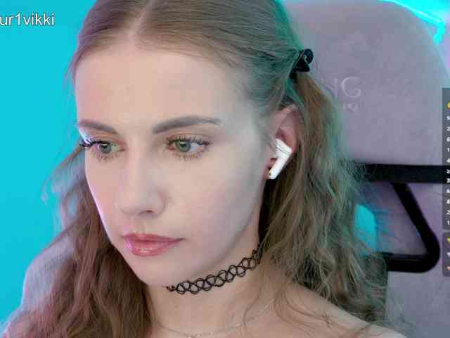 VikkiExtraCheese webcam