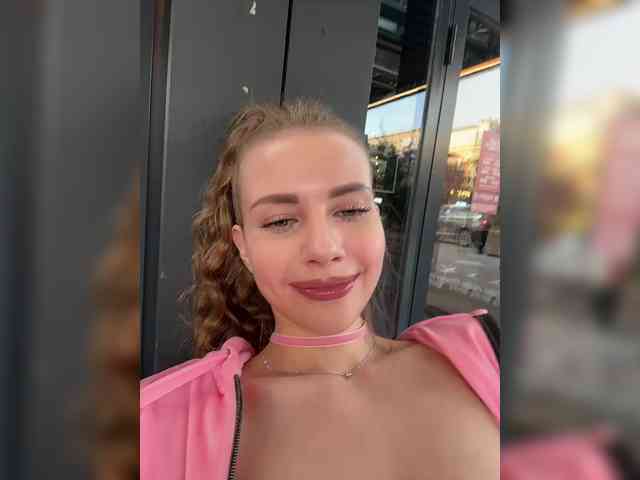 live video cam chat -VikkiL0vesCheese-