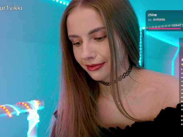 VikkiExtraCheese webcam