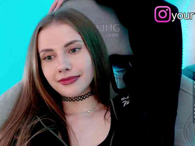 VikkiExtraCheese webcam