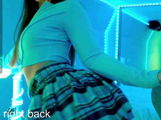 VikkiExtraCheese webcam
