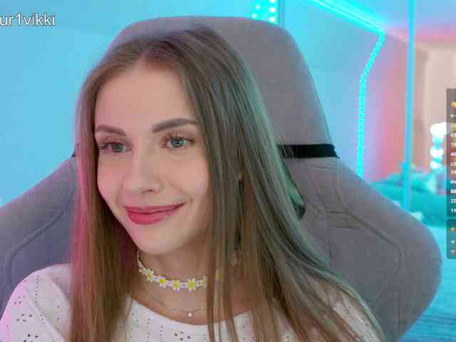 VikkiExtraCheese webcam