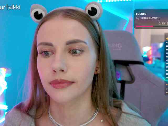 VikkiExtraCheese webcam