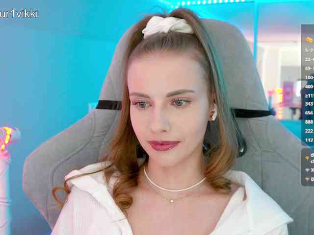 VikkiExtraCheese webcam