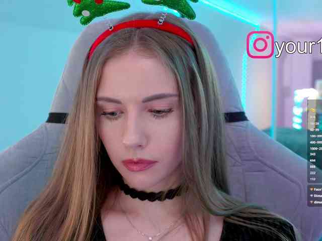 VikkiExtraCheese webcam