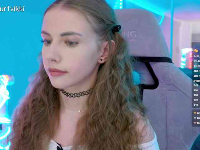 VikkiExtraCheese webcam