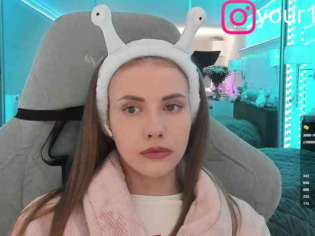 VikkiExtraCheese webcam