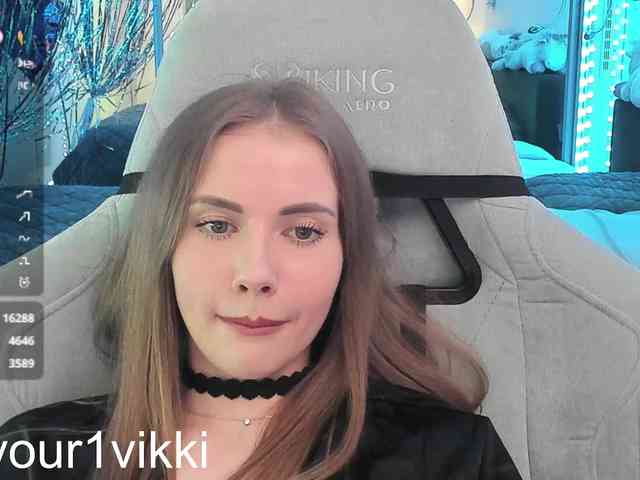 VikkiExtraCheese webcam