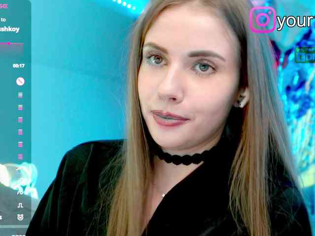 VikkiExtraCheese webcam