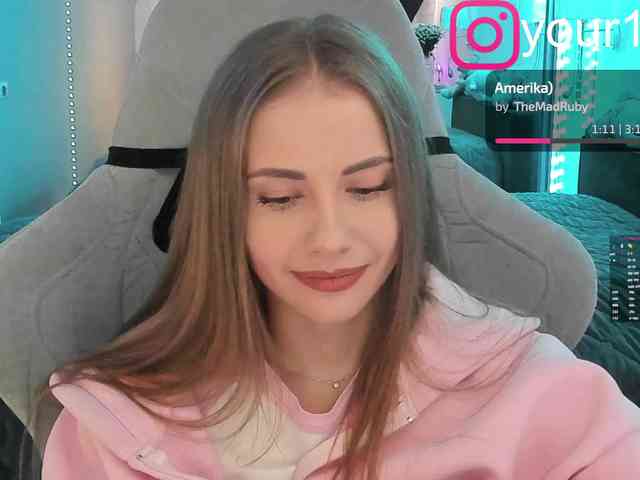 VikkiExtraCheese webcam