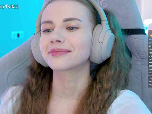 VikkiExtraCheese webcam