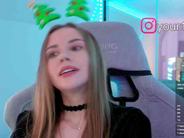 VikkiExtraCheese webcam