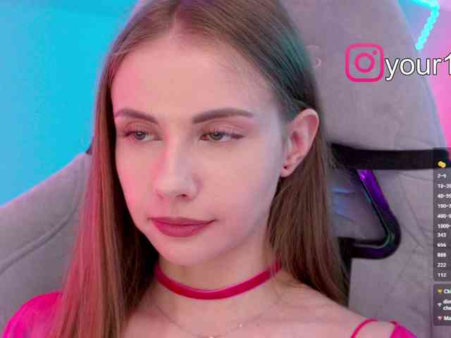 VikkiExtraCheese webcam