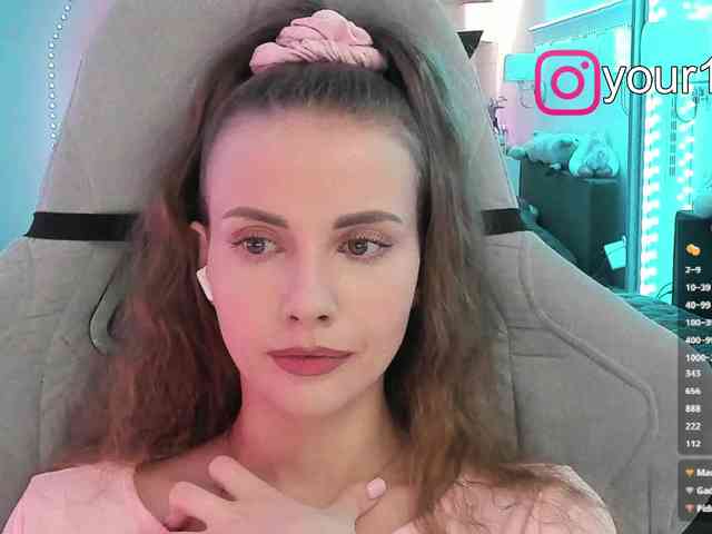 VikkiExtraCheese webcam