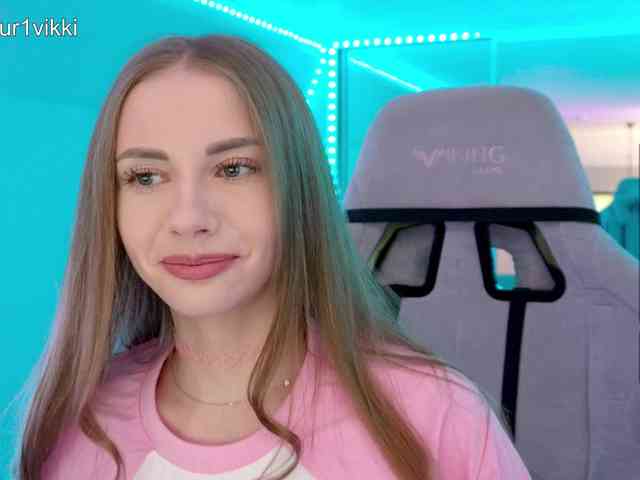VikkiExtraCheese webcam