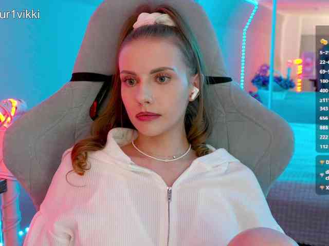 VikkiExtraCheese webcam