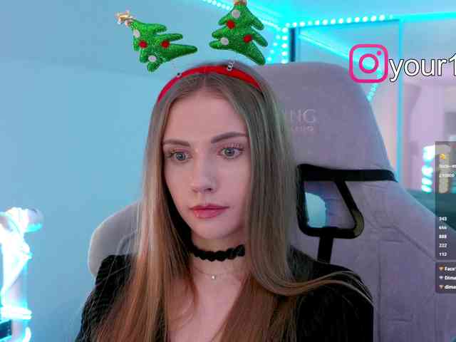 VikkiExtraCheese webcam