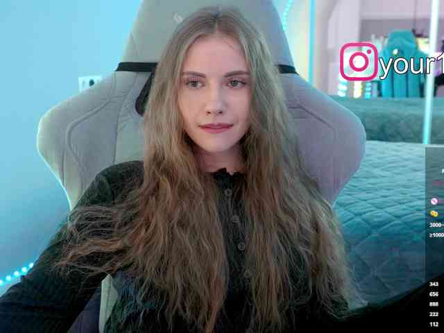 -VikkiL0vesCheese- -VikkiL0vesCheese-