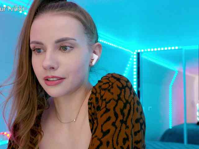 VikkiExtraCheese webcam