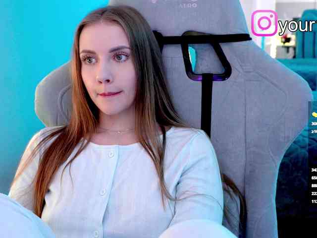 VikkiExtraCheese webcam