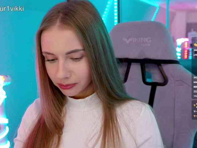 VikkiExtraCheese webcam