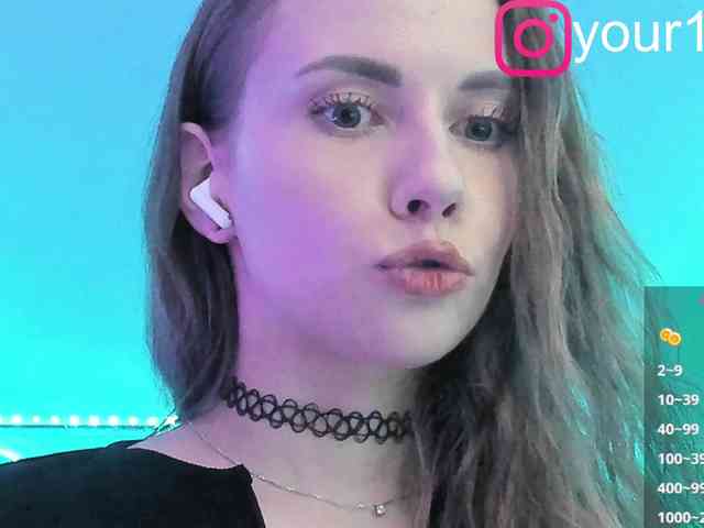 VikkiExtraCheese webcam