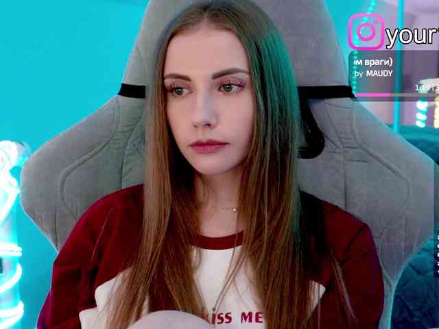 VikkiExtraCheese webcam