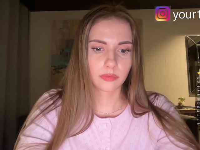 VikkiExtraCheese webcam