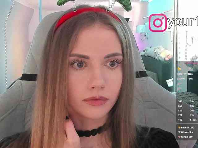 VikkiExtraCheese webcam