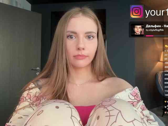 VikkiExtraCheese webcam