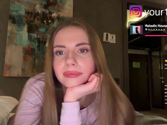 VikkiExtraCheese webcam