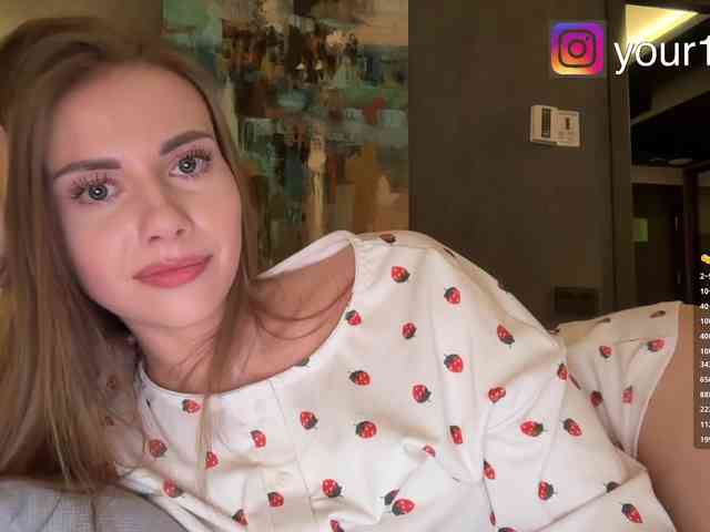 VikkiExtraCheese webcam