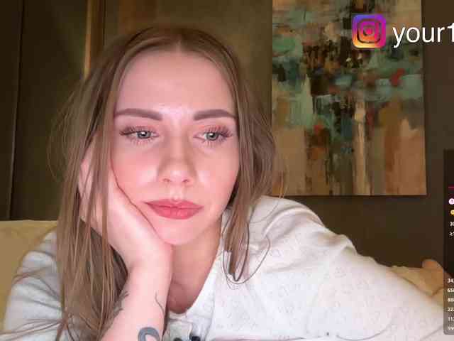 -VikkiL0vesChees... Live Webcam on BongaCams