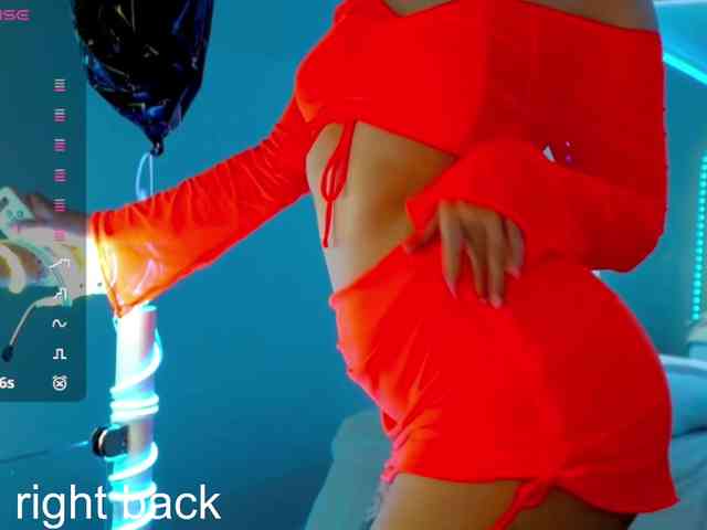 VikkiExtraCheese webcam