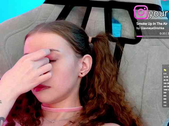 VikkiExtraCheese webcam