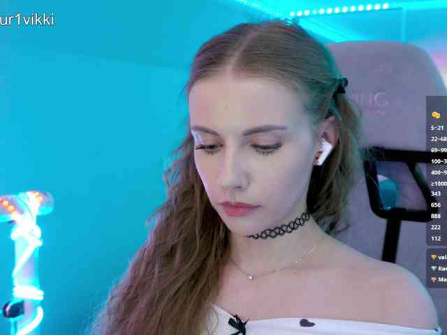 VikkiExtraCheese webcam