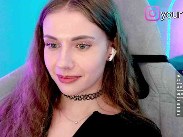 VikkiExtraCheese webcam