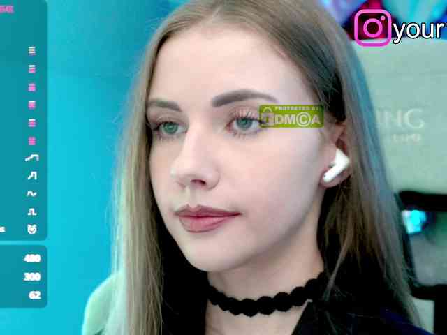 VikkiExtraCheese webcam