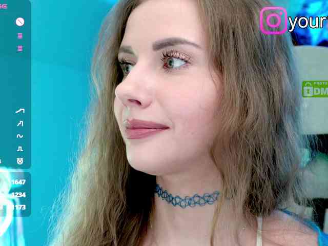 VikkiExtraCheese webcam