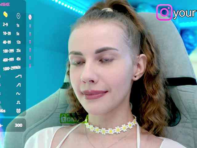 VikkiExtraCheese webcam