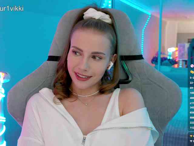 VikkiExtraCheese webcam