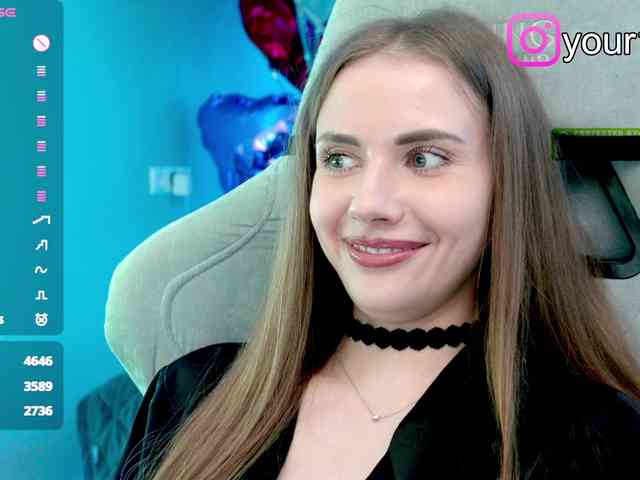 VikkiExtraCheese webcam
