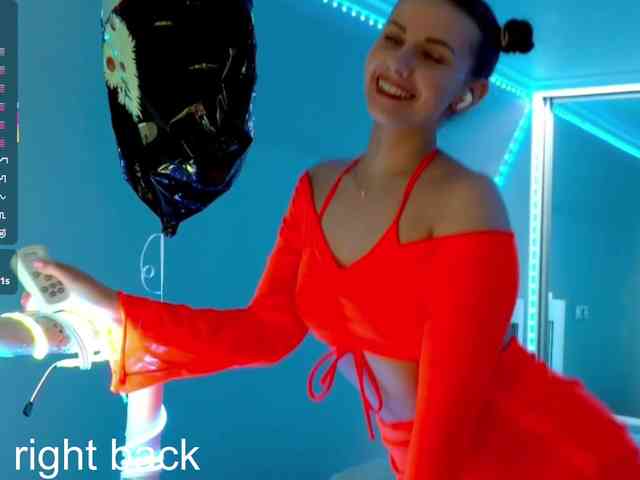 VikkiExtraCheese webcam