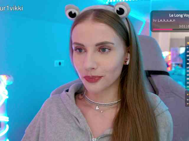 VikkiExtraCheese webcam