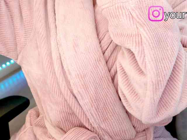 VikkiExtraCheese webcam