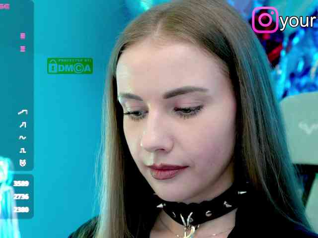 VikkiExtraCheese webcam