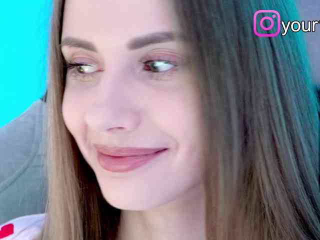 VikkiExtraCheese webcam