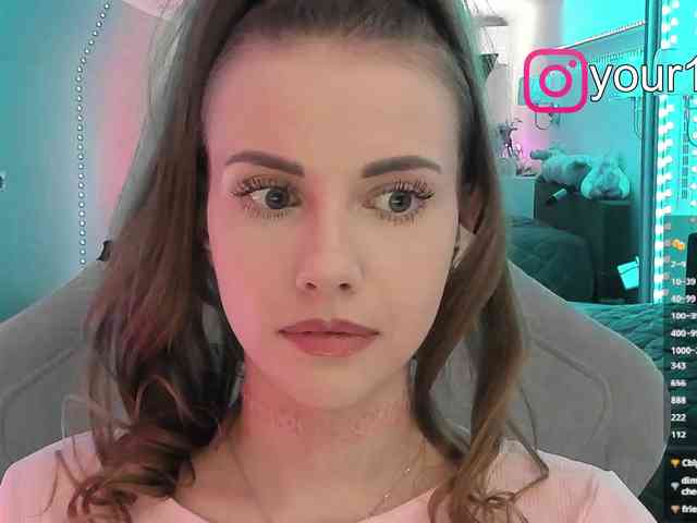 VikkiExtraCheese webcam